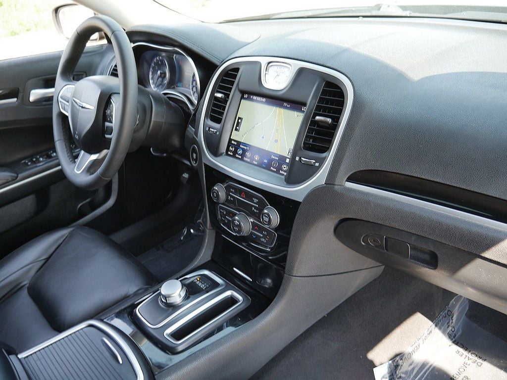 2023 Chrysler 300 Touring AWD