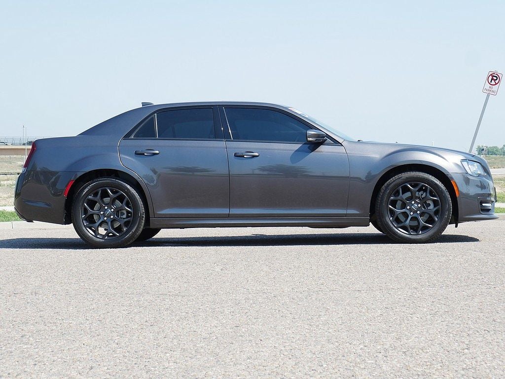 2023 Chrysler 300 Touring AWD
