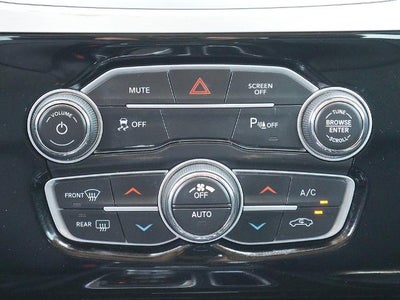 2023 Chrysler 300 Touring AWD