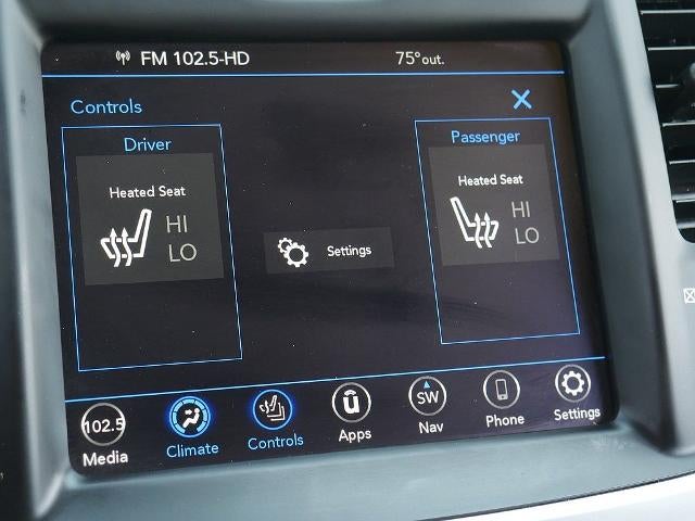 2023 Chrysler 300 Touring AWD