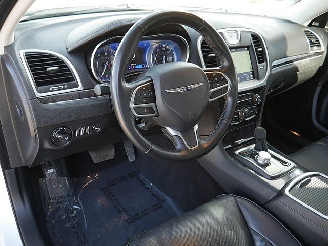 2022 Chrysler 300 Touring AWD