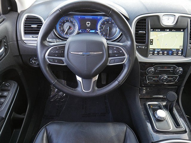 2022 Chrysler 300 Touring AWD