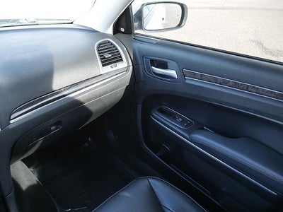 2022 Chrysler 300 Touring AWD