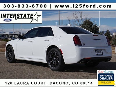 2022 Chrysler 300 Touring AWD