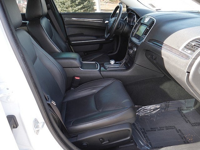 2022 Chrysler 300 Touring AWD