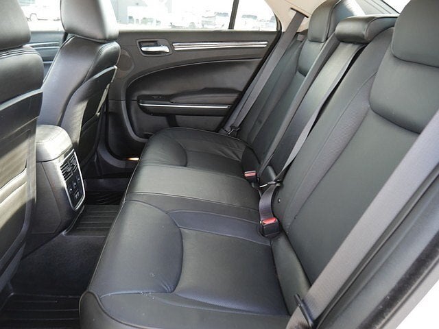 2022 Chrysler 300 Touring AWD