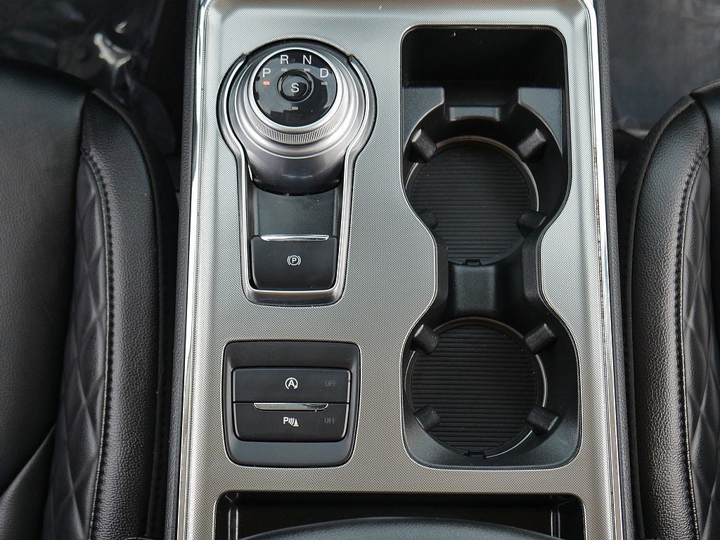 2024 Ford Edge Titanium AWD