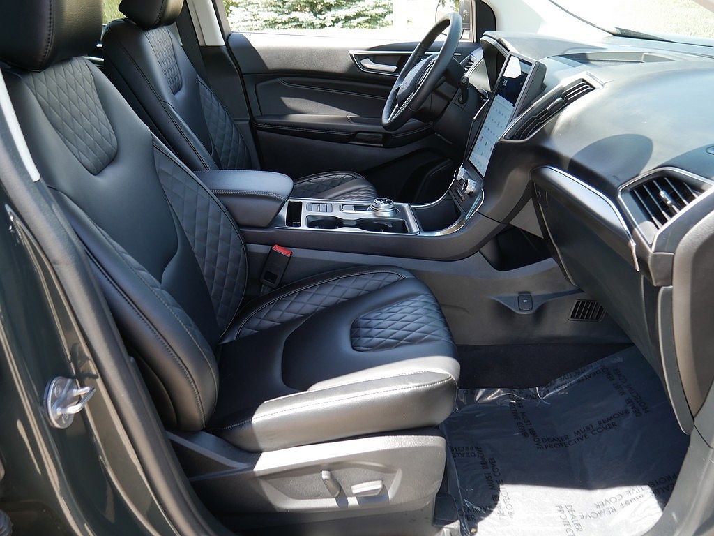 2024 Ford Edge Titanium AWD