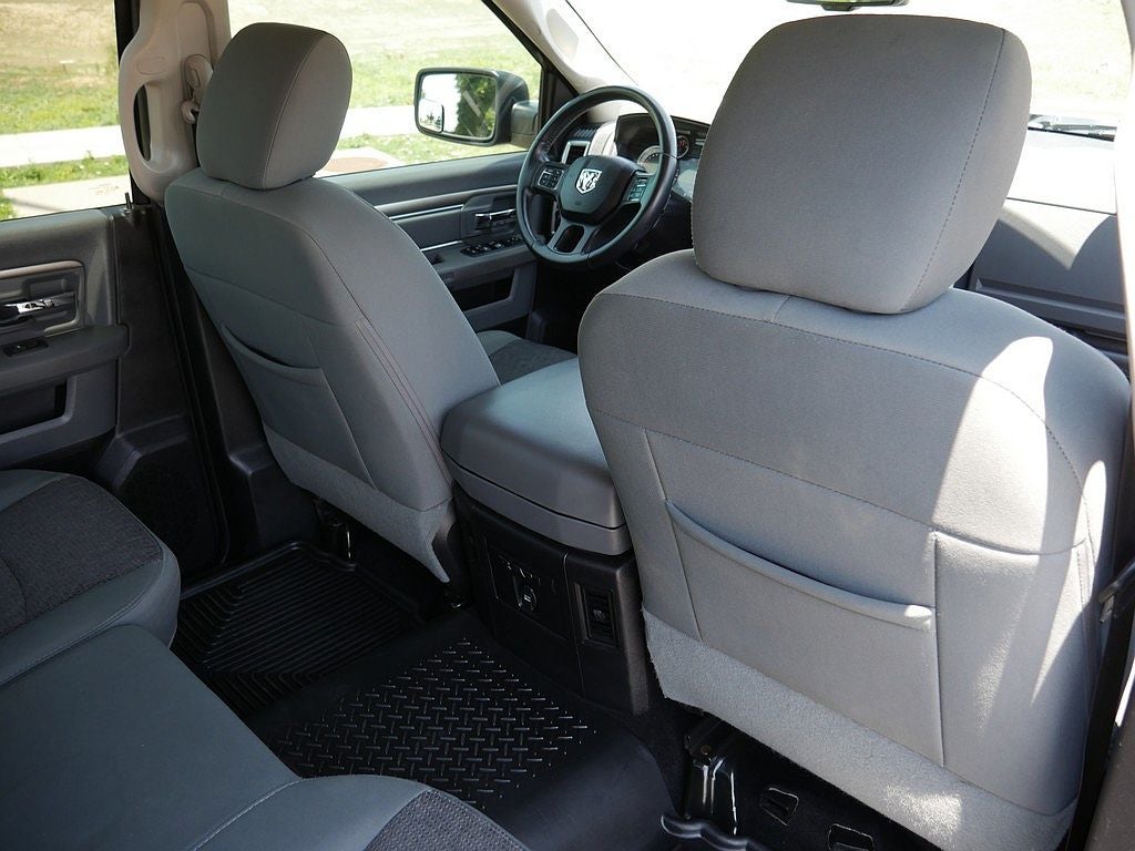 2016 RAM 1500 Big Horn CREW 5.7