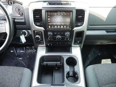 2016 RAM 1500 Big Horn CREW 5.7