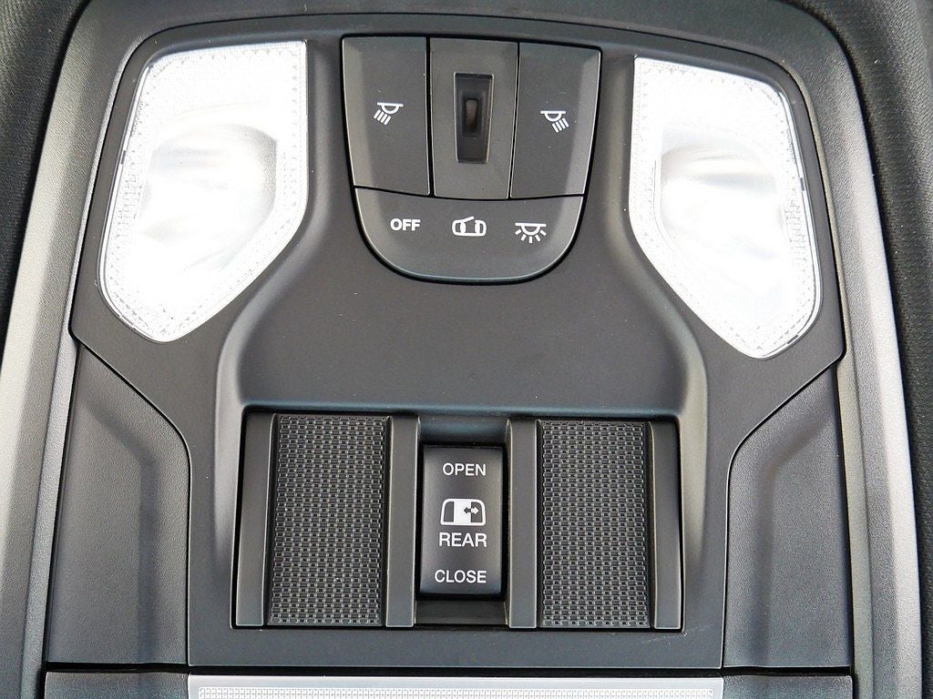2021 RAM 2500 Tradesman CREW 6.4