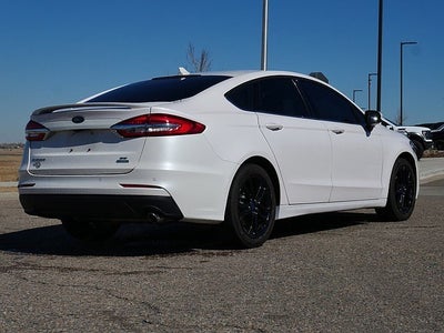 2020 Ford Fusion SE
