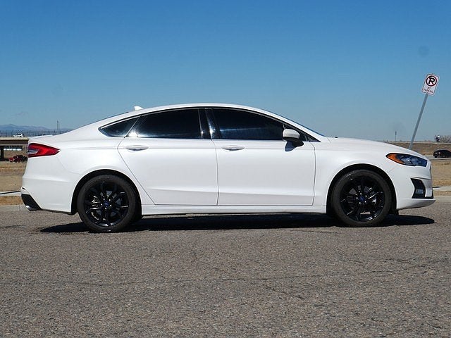 2020 Ford Fusion SE