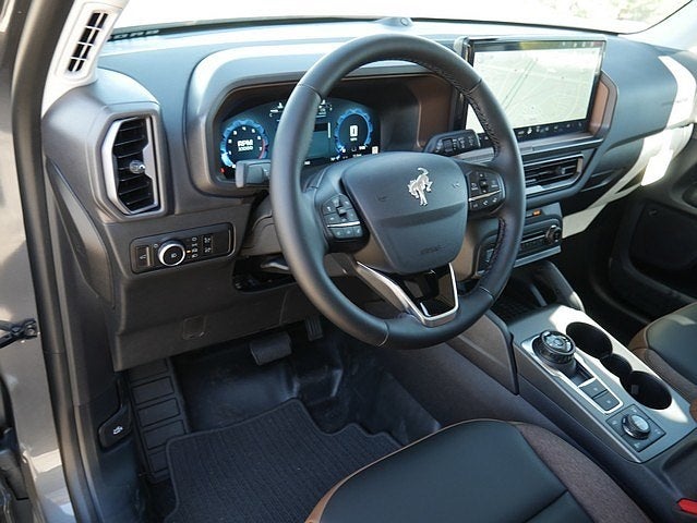 2025 Ford Bronco Sport Outer Banks 4WD