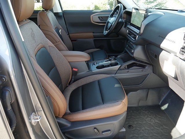 2025 Ford Bronco Sport Outer Banks 4WD