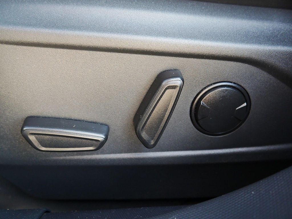 2022 Ford Mustang Mach-E Select AWD