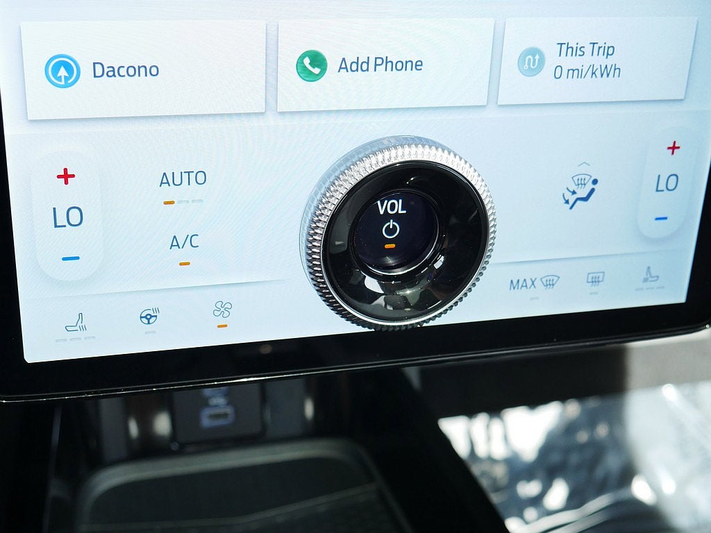 2023 Ford Mustang Mach-E Premium AWD EXT BAT