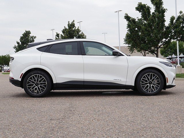 2025 Ford Mustang Mach-E Premium EAWD