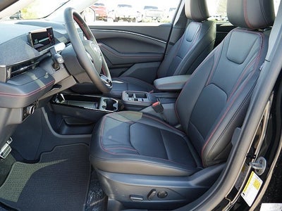 2025 Ford Mustang Mach-E Premium EAWD