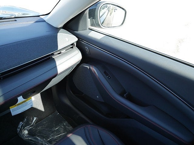 2025 Ford Mustang Mach-E Premium EAWD