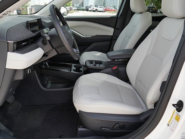 2025 Ford Mustang Mach-E Premium EAWD