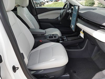 2025 Ford Mustang Mach-E Premium EAWD