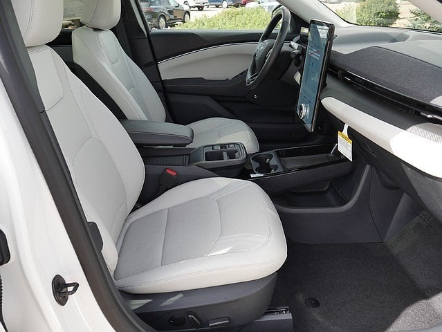 2025 Ford Mustang Mach-E Premium EAWD