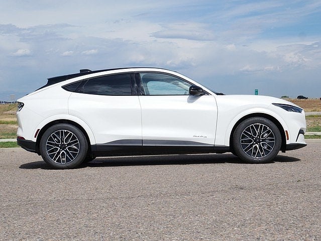 2025 Ford Mustang Mach-E Premium EAWD