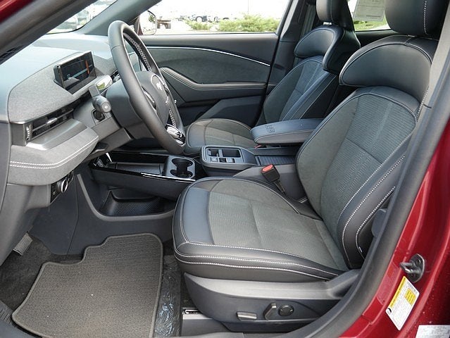 2025 Ford Mustang Mach-E GT EAWD