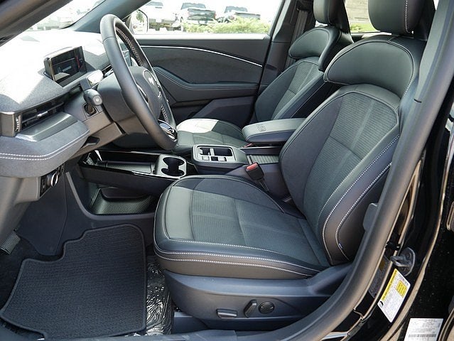 2025 Ford Mustang Mach-E GT EAWD