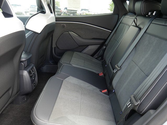 2025 Ford Mustang Mach-E GT EAWD