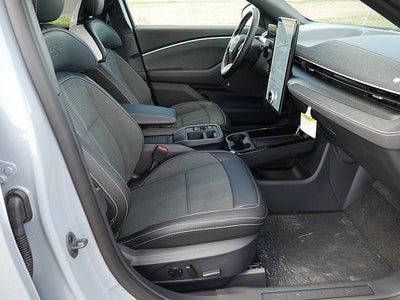 2025 Ford Mustang Mach-E GT EAWD