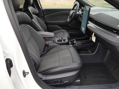 2025 Ford Mustang Mach-E GT EAWD