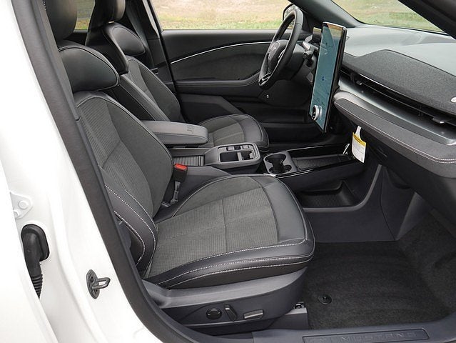 2025 Ford Mustang Mach-E GT EAWD