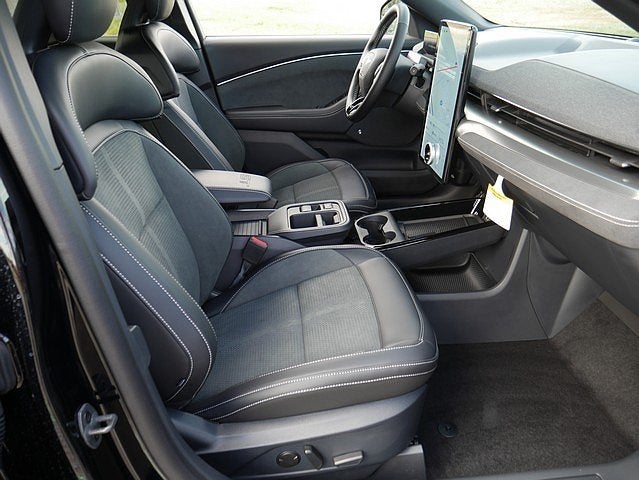 2025 Ford Mustang Mach-E GT EAWD