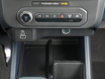 2026 Ford Maverick XL CREW AWD