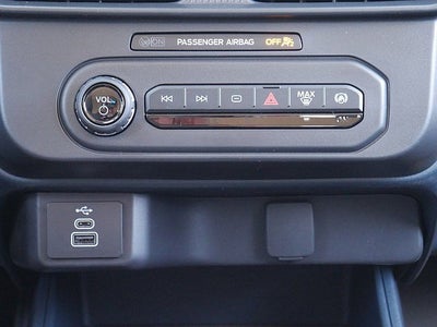 2026 Ford Maverick XL CREW AWD