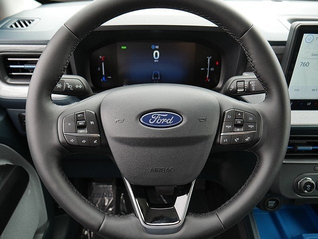 2025 Ford Maverick XLT CREW