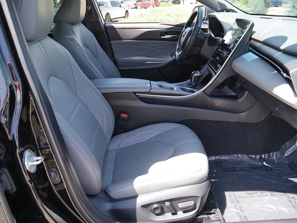 2021 Toyota Avalon Hybrid Limited