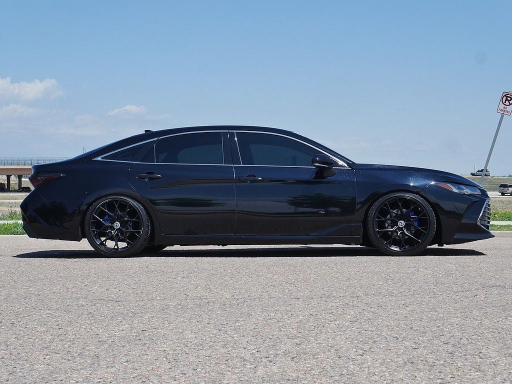 2021 Toyota Avalon Hybrid Limited