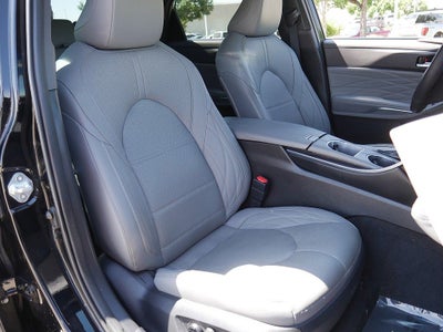 2021 Toyota Avalon Hybrid Limited