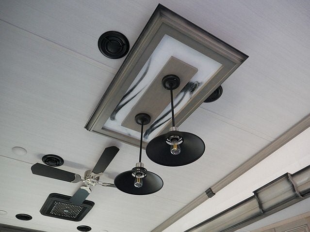 2022 Keystone Montana LEGACY 3231CK 38ft 5th wheel