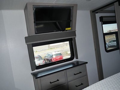 2022 Keystone Montana LEGACY 3231CK 38ft 5th wheel