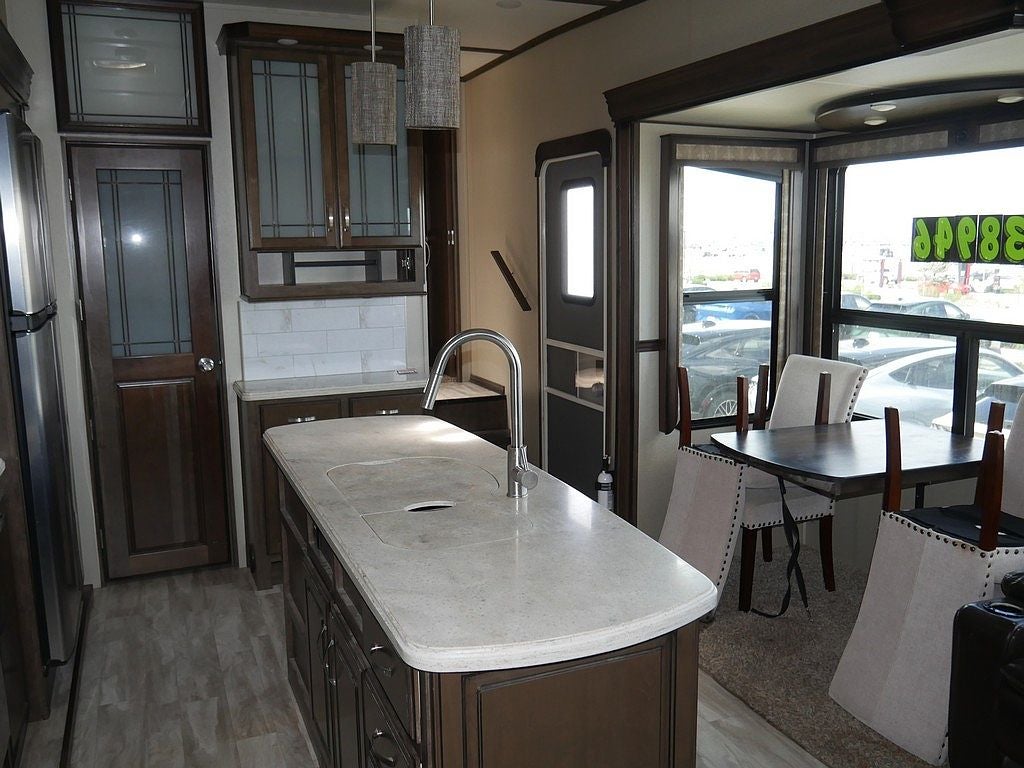 2017 GRAND DESIGN SOLITUDE 310GK