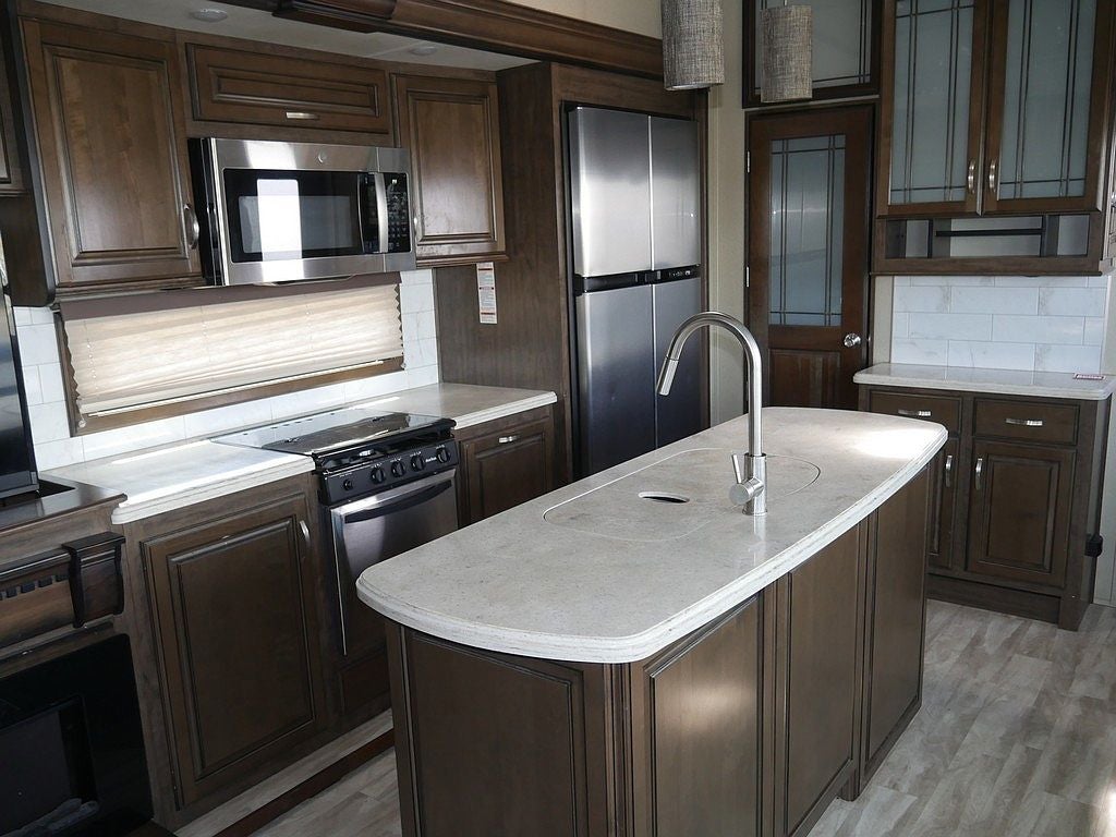 2017 GRAND DESIGN SOLITUDE 310GK