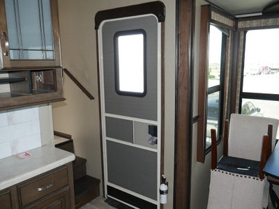 2017 GRAND DESIGN SOLITUDE 310GK