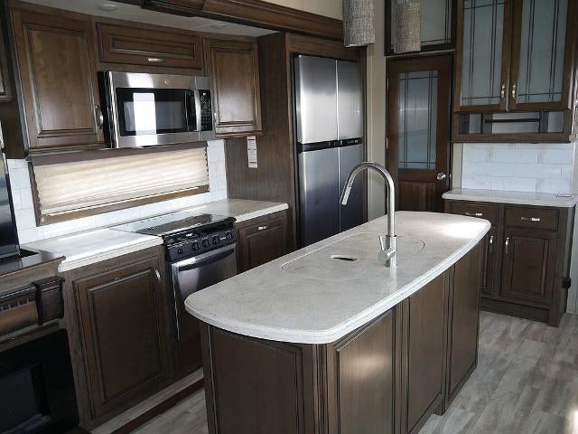 2017 GRAND DESIGN SOLITUDE 310GK