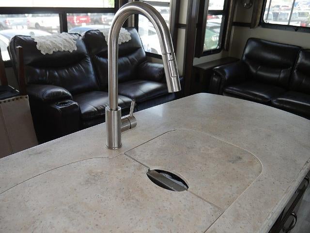 2017 GRAND DESIGN SOLITUDE 310GK