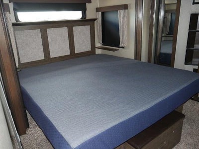 2017 GRAND DESIGN SOLITUDE 310GK