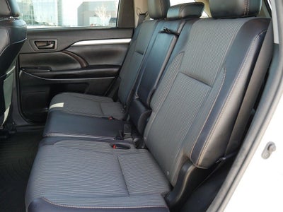 2016 Toyota Highlander LE Plus V6